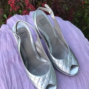 Saks Fifth Ave Silver Peep-toe Sling-back Pumps